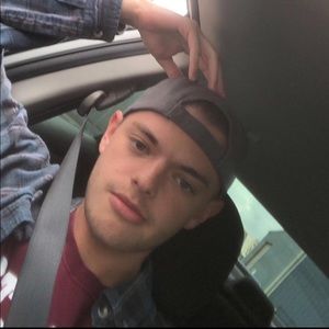 Meet your Posher, Brandon